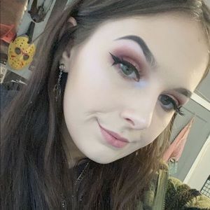 Meet your Posher, Skylar